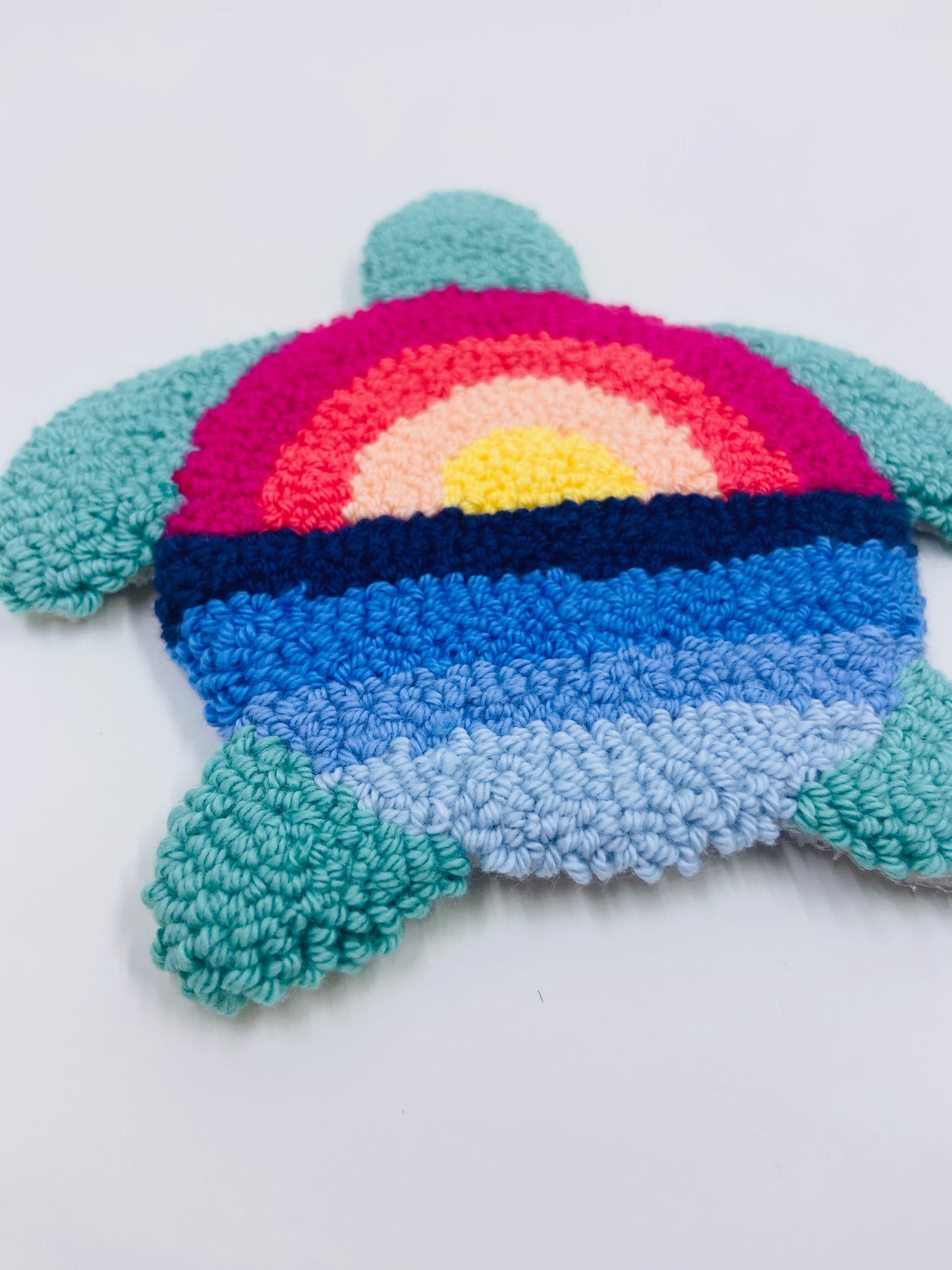 punch needle mug rug - sunset turtle